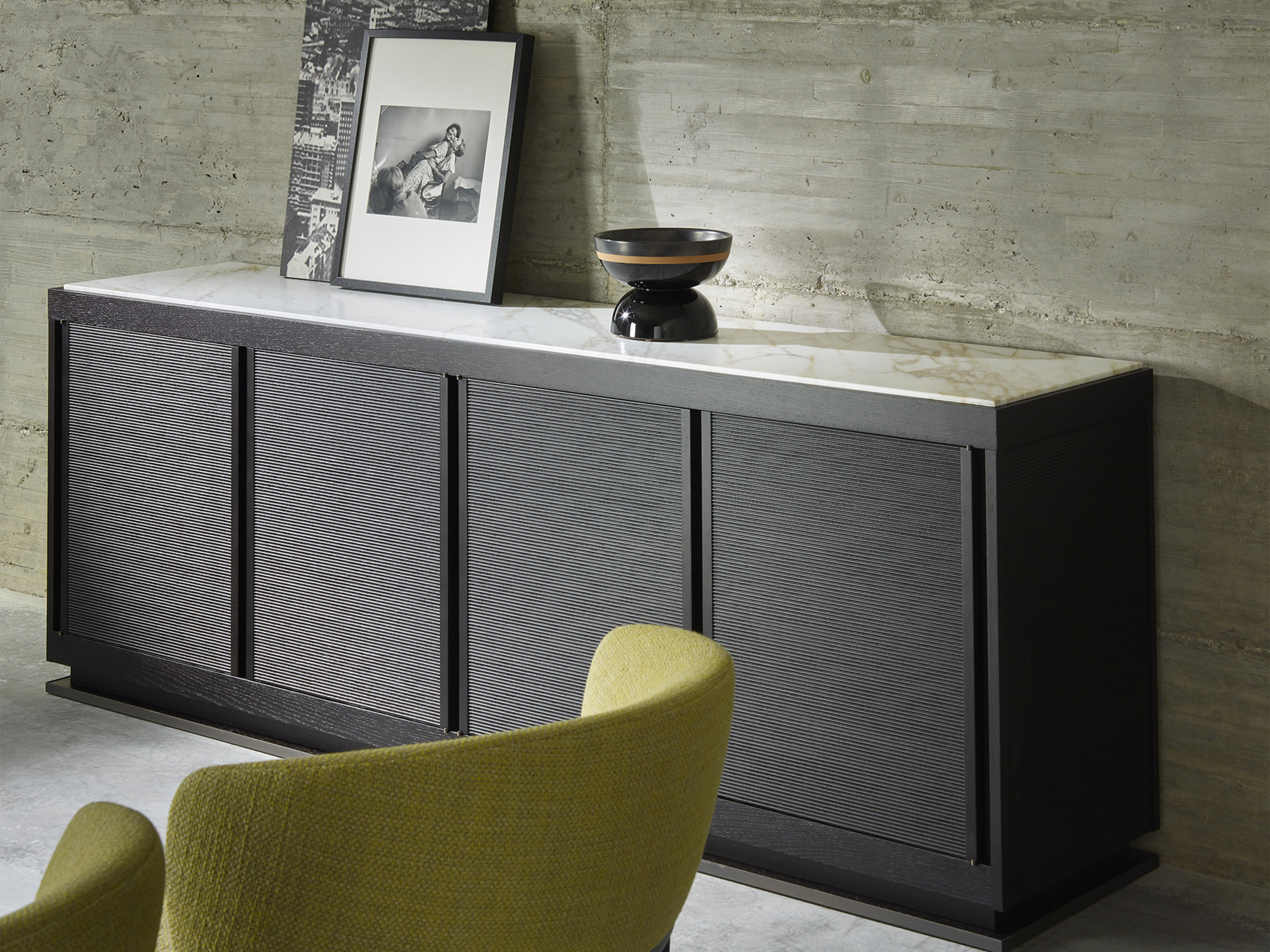 I.C.S. | Credenza