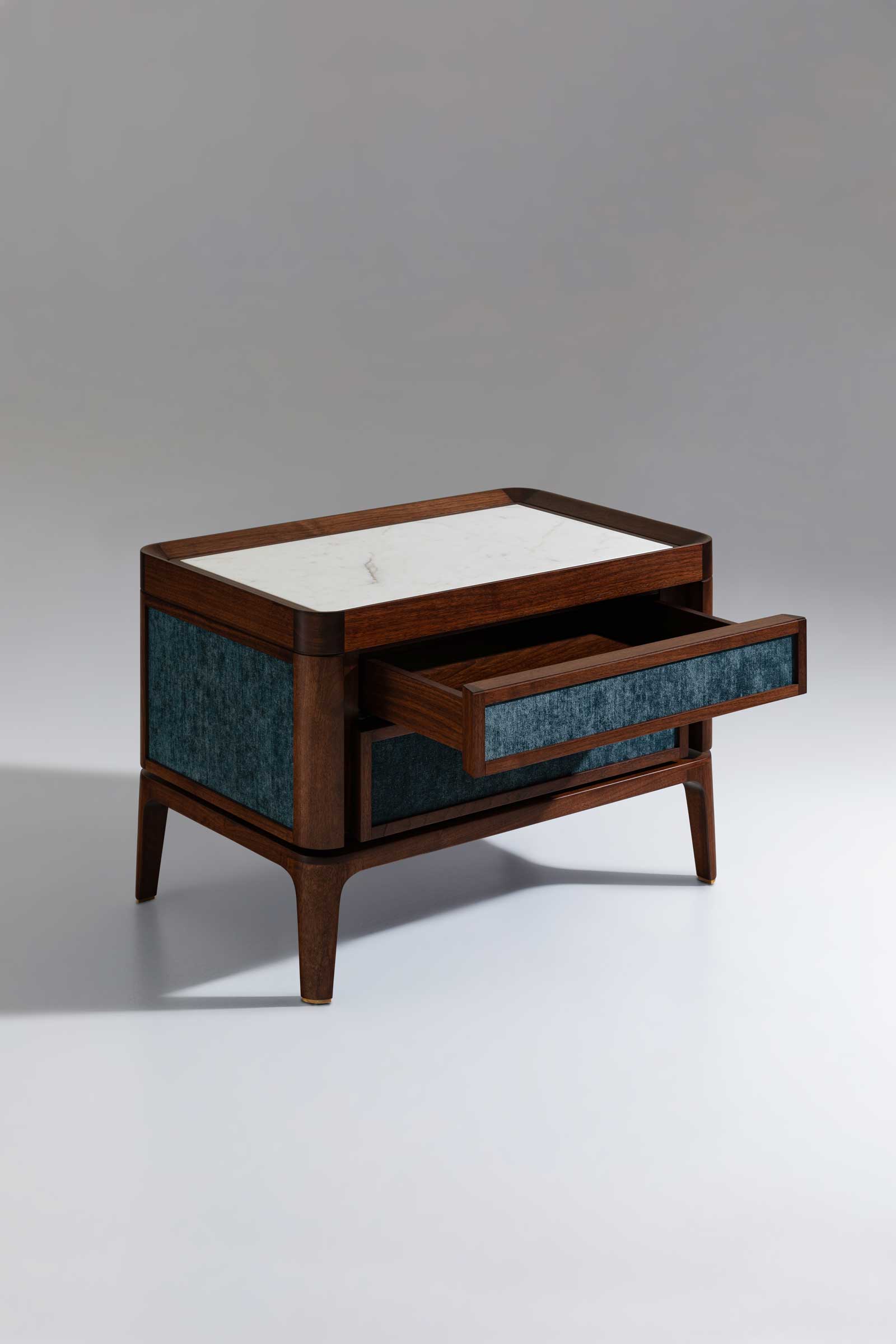 Full | Bedside table