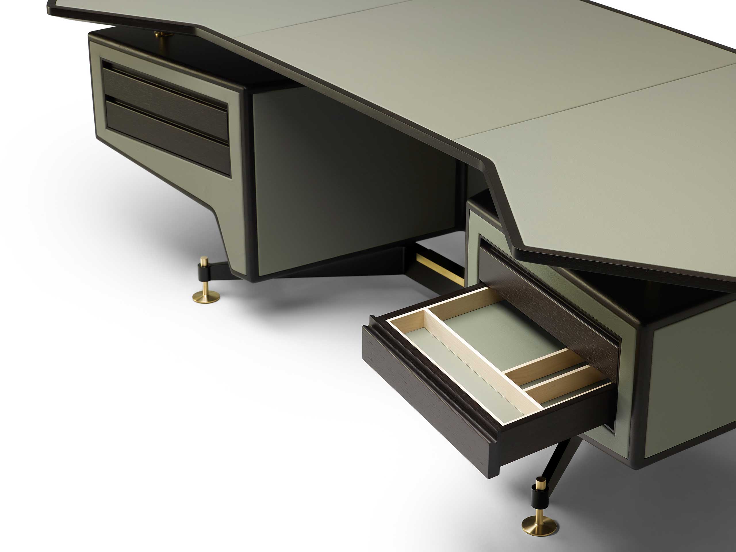 604 desk